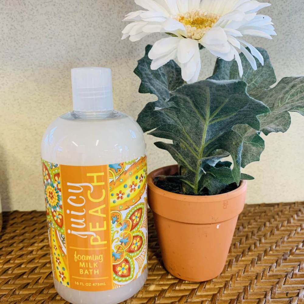 Juicy Peach Shea Butter Foaming Milk Bath in a 16 ounce bottle