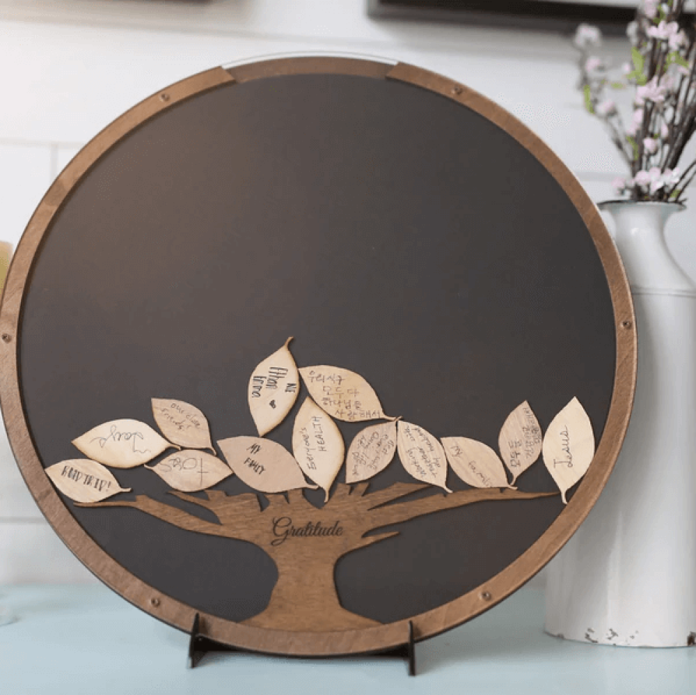 Gratitude Frame with drop in leaves